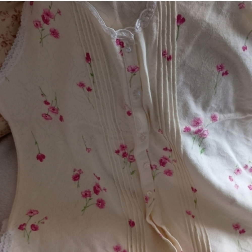 Floral Pajama Set with Pink Accents - Picture 3 of 3
